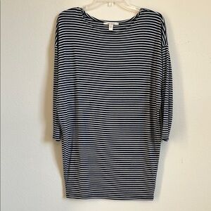 Francesca’s Striped Bodycon Dress w/ Dolman Sleeves